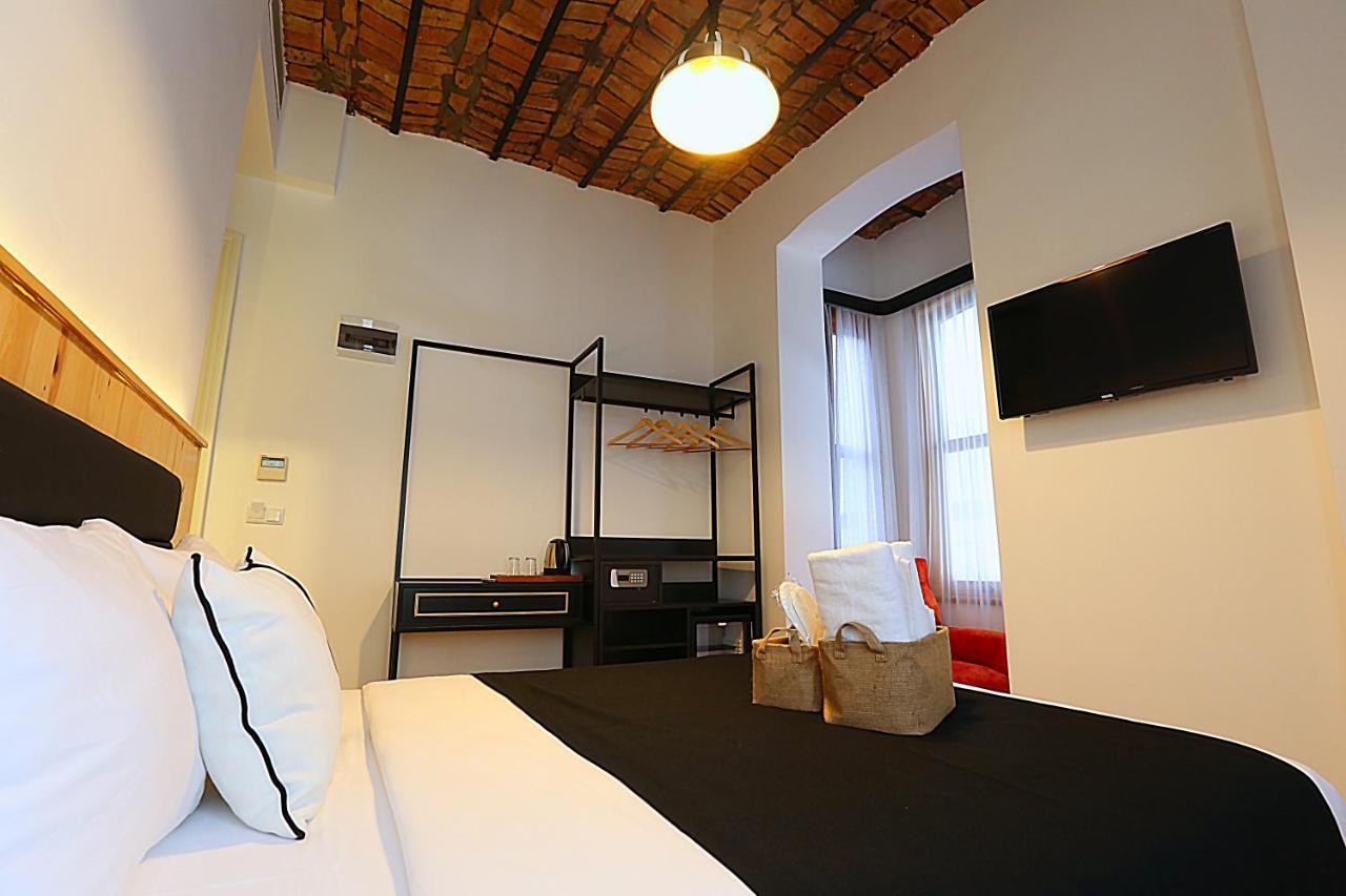 Istanbul Taksim Istiklal Street Kamil Hotel - Historical Zimmer foto