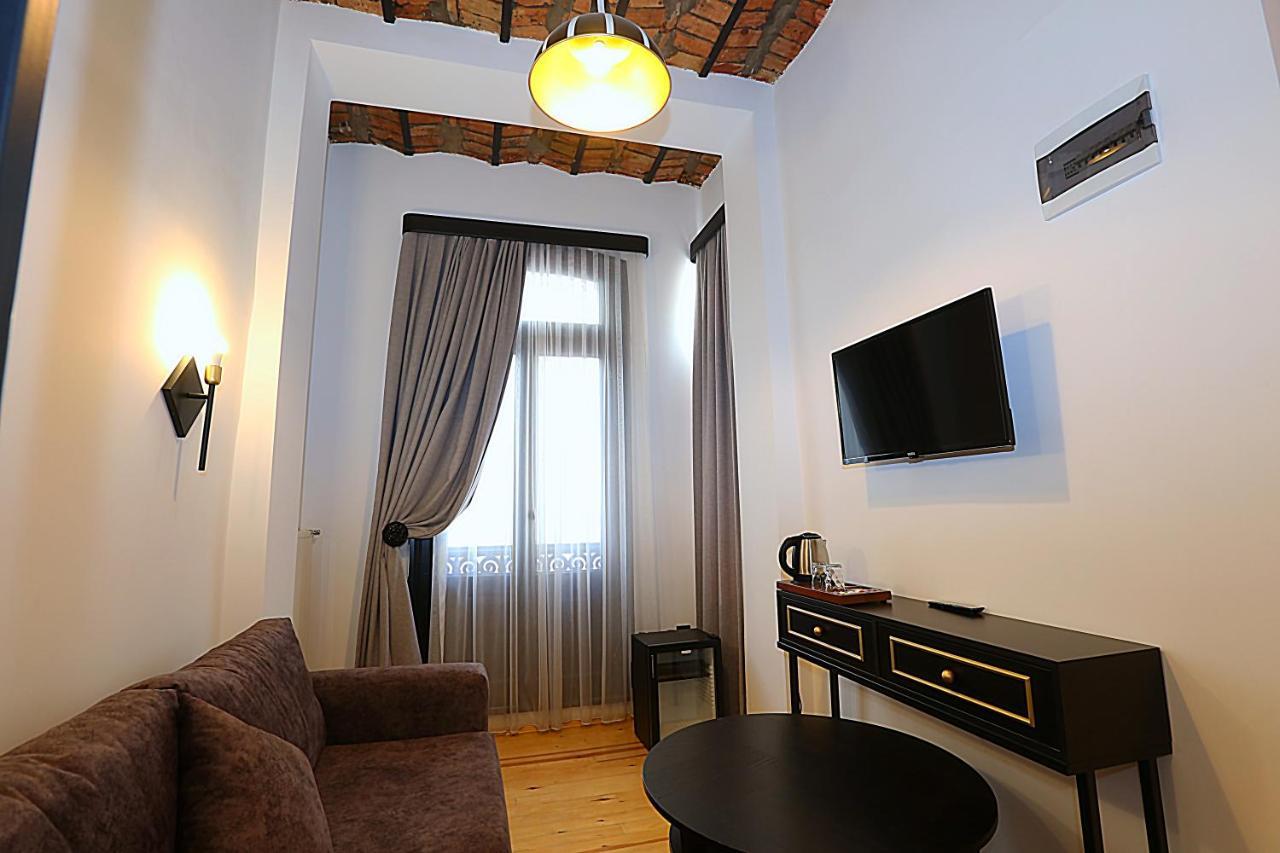 Istanbul Taksim Istiklal Street Kamil Hotel - Historical Zimmer foto
