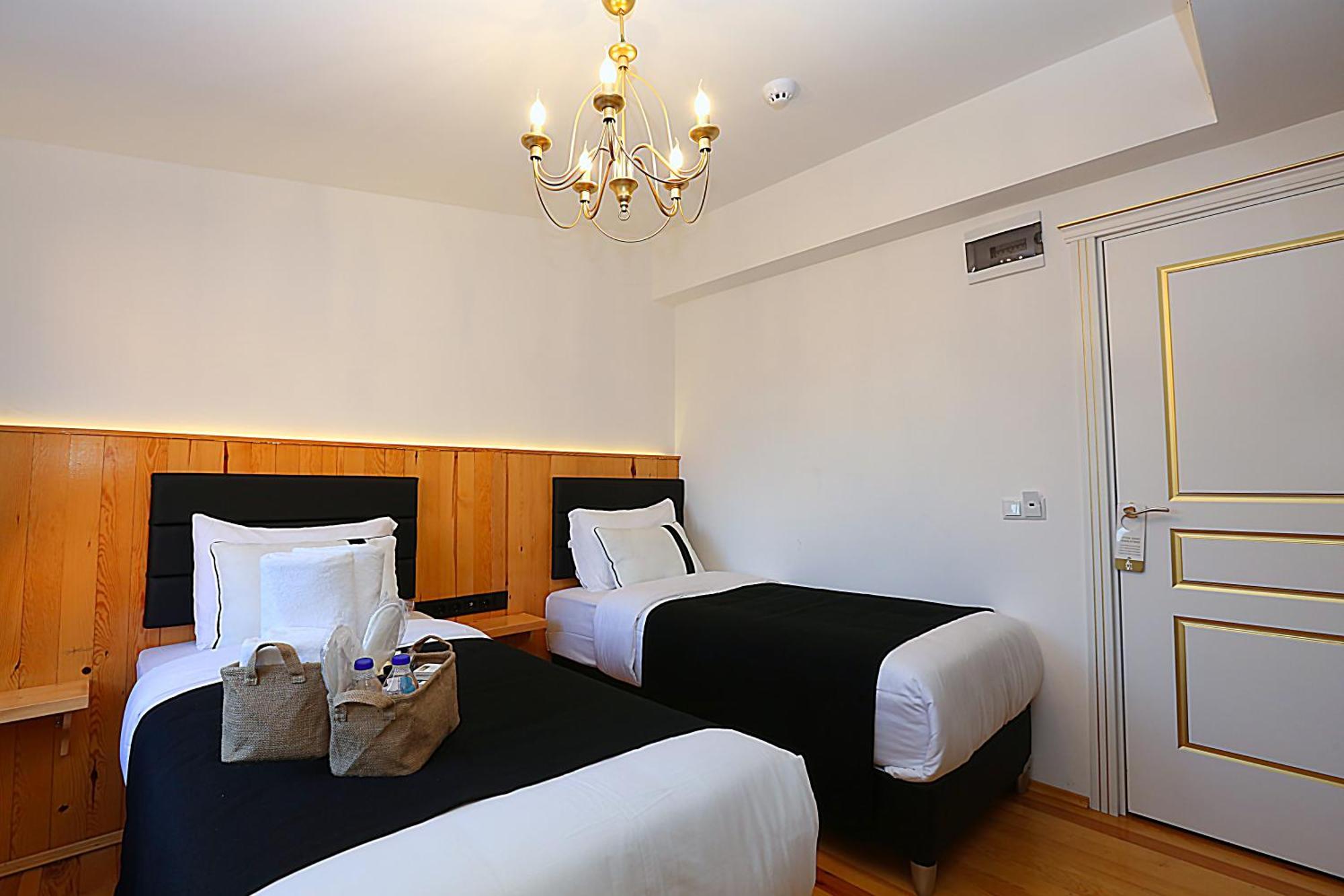 Istanbul Taksim Istiklal Street Kamil Hotel - Historical Zimmer foto
