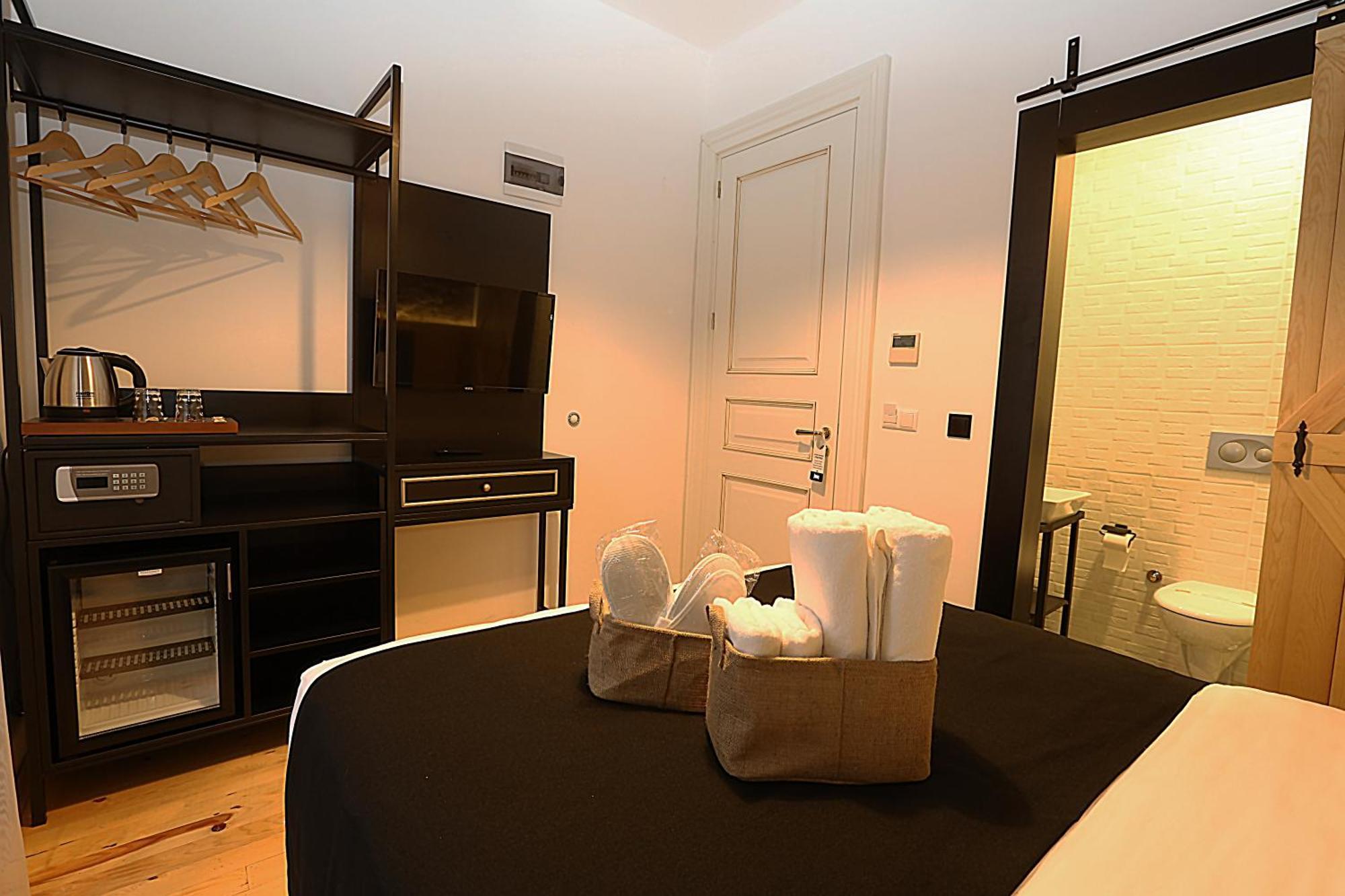 Istanbul Taksim Istiklal Street Kamil Hotel - Historical Zimmer foto