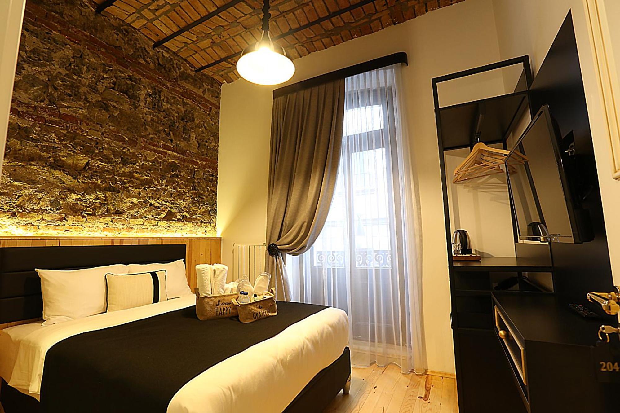 Istanbul Taksim Istiklal Street Kamil Hotel - Historical Zimmer foto